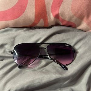 Quay sunglasses high key minis